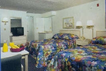 Econolodge Maingate room