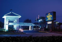 Holiday Inn Express International Drive exterior